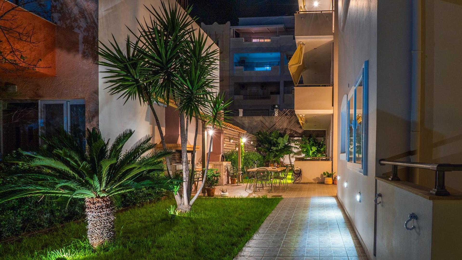 Vakakis-Me Apartments Palaiochora Exterior foto